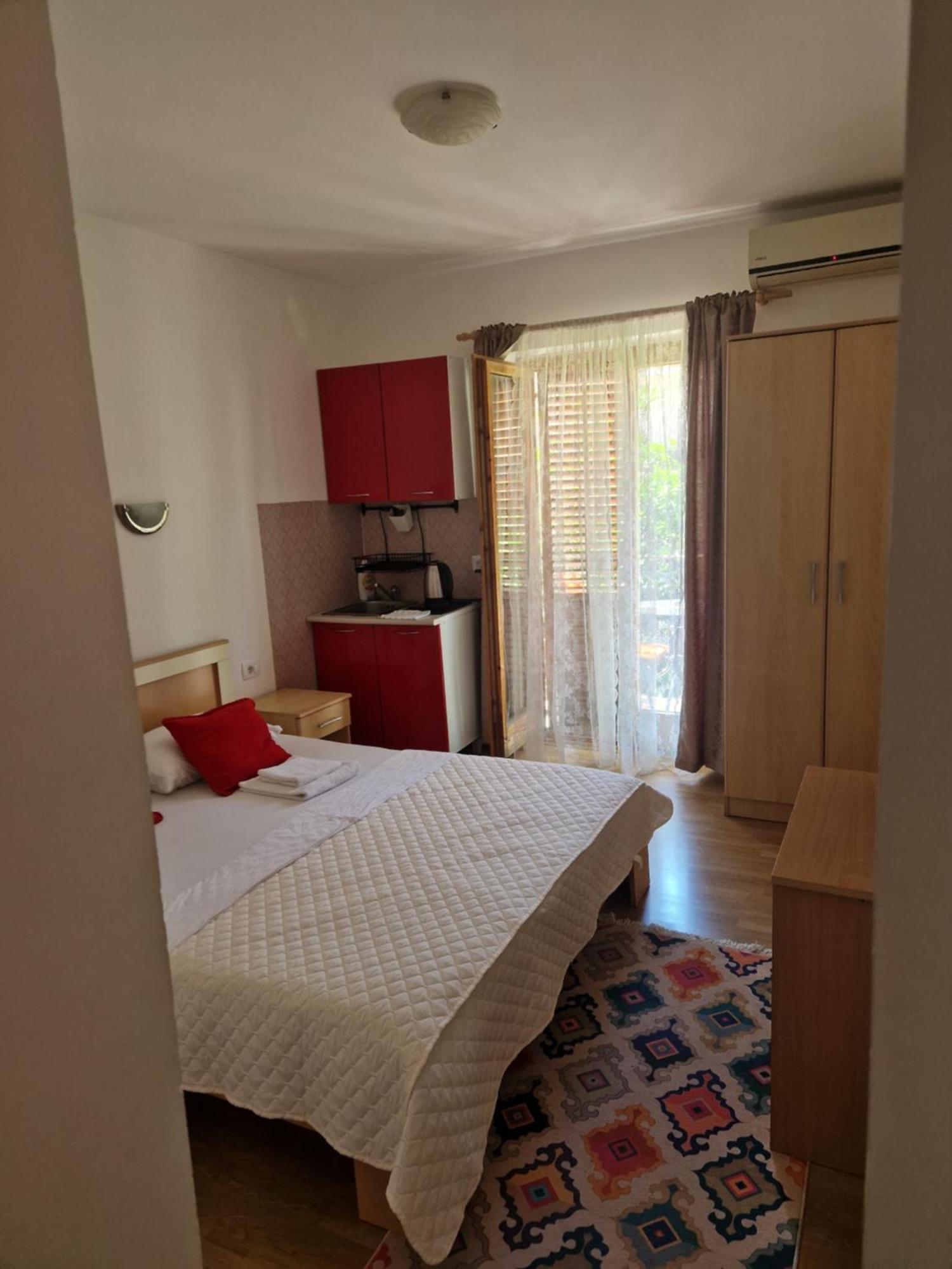Guest House Damjana Budva Eksteriør bilde