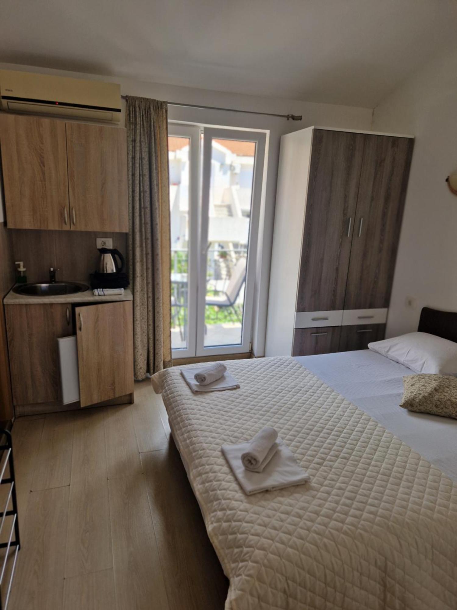 Guest House Damjana Budva Eksteriør bilde